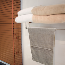 画像をギャラリービューアに読み込む, シルクタオル超軽量で場所を取りません