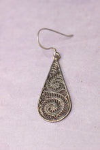 画像をギャラリービューアに読み込む, ペイズリーピアス 真鍮 職人手作り ドロップ