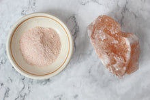 画像をギャラリービューアに読み込む, ヒマラヤ岩塩ピンク結晶と粉末